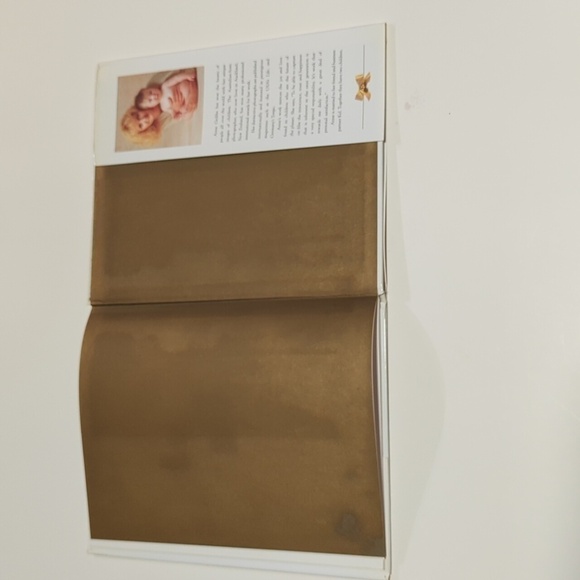 Anne Geddes The Twelve Days of Christmas Hardback Book (1994) - Picture 3 of 7